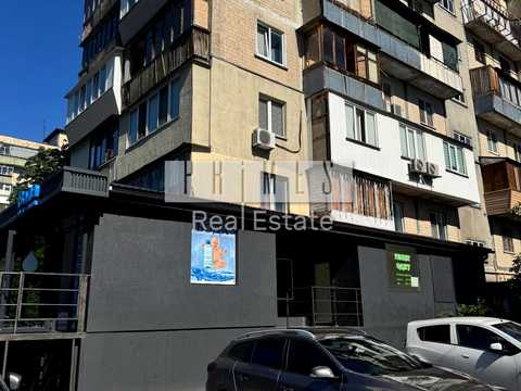 коммерческая по адресу Ореста Левицкого ул. (Академіка Курчатова), 20