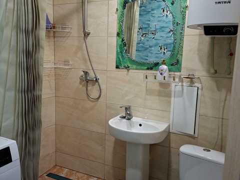 квартира за адресою Дмитра Яворницького просп. (Карла Маркса), 2