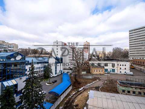 коммерческая по адресу Кловский спуск, 7
