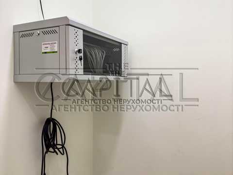 коммерческая по адресу Кловский спуск, 7