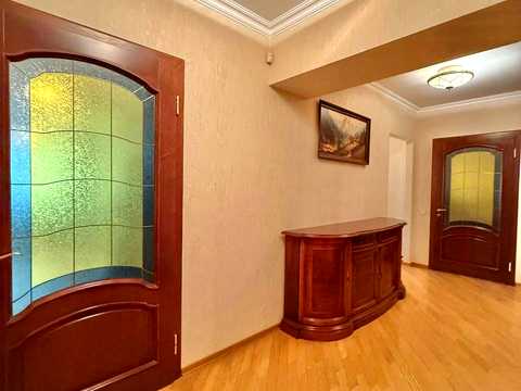 квартира за адресою Андрія Верхогляда вул. (Михайла Драгомирова), 5
