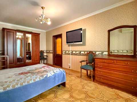 квартира за адресою Андрія Верхогляда вул. (Михайла Драгомирова), 5