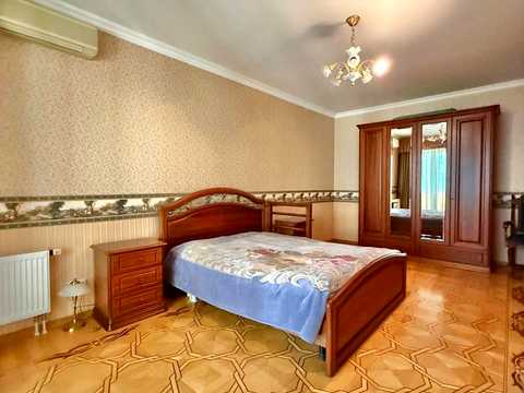 квартира за адресою Андрія Верхогляда вул. (Михайла Драгомирова), 5