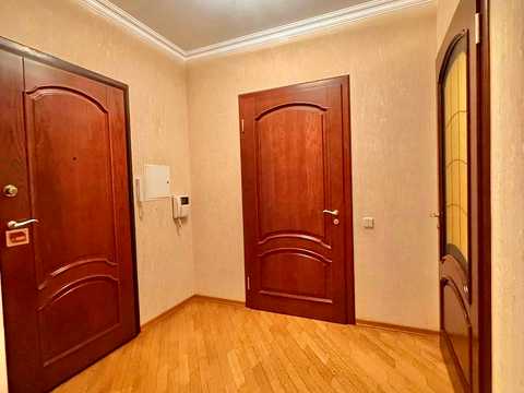 квартира за адресою Андрія Верхогляда вул. (Михайла Драгомирова), 5