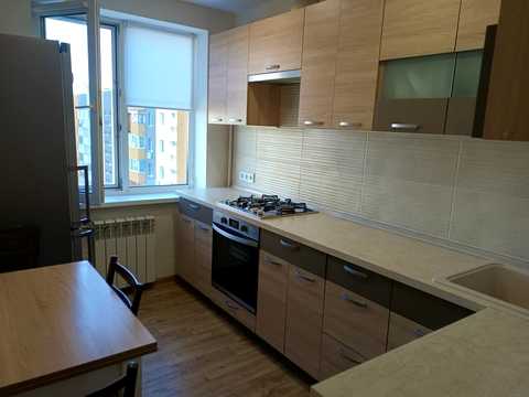 квартира за адресою Калинова вул., 104