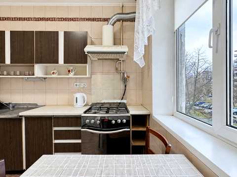 квартира за адресою Докії Гуменної вул. (Юрія Смолича), 6