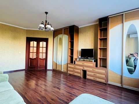 квартира за адресою Василя Касіяна вул., 2/1