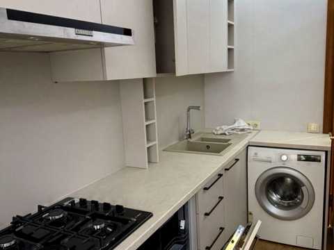квартира за адресою Слави бульв., 8