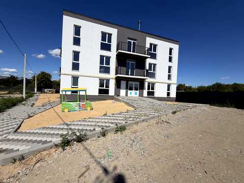 квартира за адресою Героїв України, 4