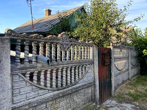 дом по адресу 3-й Насті Присяжнюк пер. (3-й Г. Морозової)