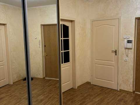 квартира за адресою Перемоги просп., 72а