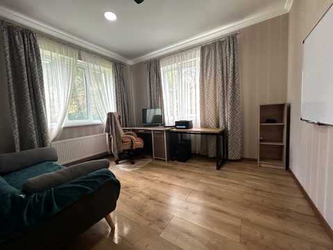 будинок за адресою Лісова