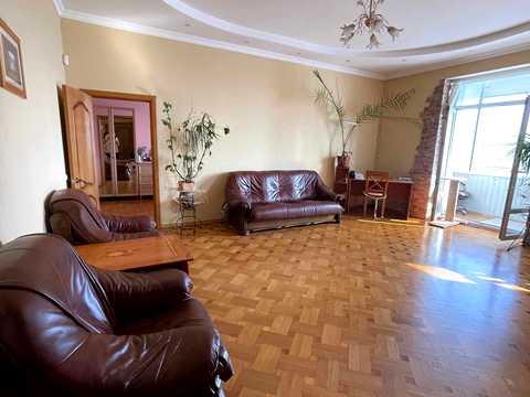 квартира за адресою Дмитра Дорошенка вул. (Чигоріна), 55