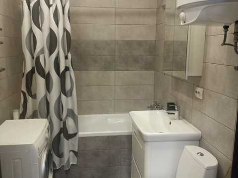квартира за адресою Метрологічна вул., 7-Б