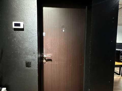 комерційна за адресою Предславинська вул., 57