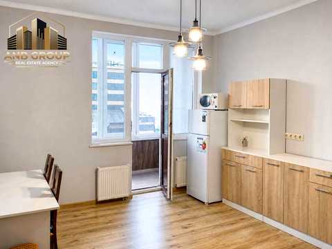 комерційна за адресою Василя Тютюнника вул. (Анрі Барбюса), 37/1