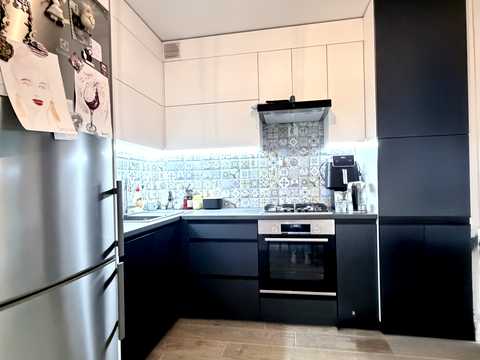 квартира за адресою Припортова вул. (Героїв Сталінграда), 4
