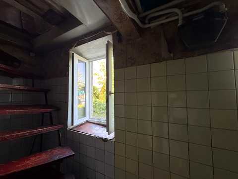 будинок за адресою Валерія Лобановського просп. (Червонозоряний), 77