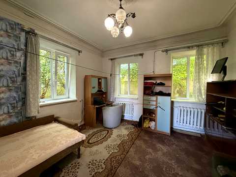 будинок за адресою Валерія Лобановського просп. (Червонозоряний), 77