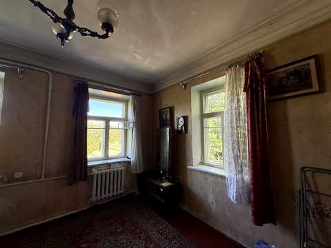будинок за адресою Валерія Лобановського просп. (Червонозоряний), 77