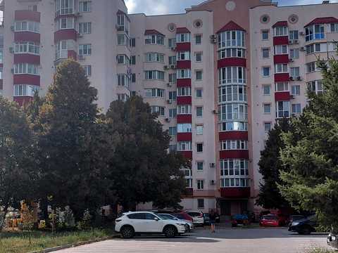 квартира за адресою Героїв України вул. (Героїв Сталінграду), 10 к2
