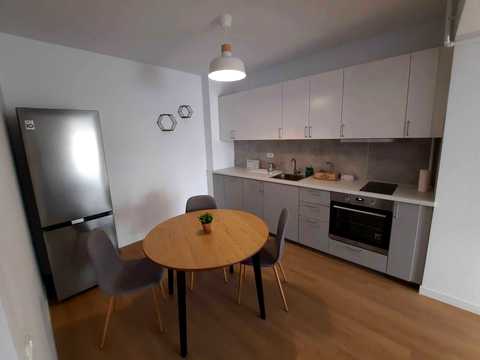 квартира за адресою Джона Леннона вул., 37