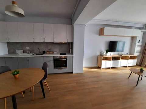 квартира за адресою Джона Леннона вул., 37