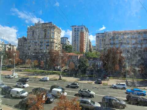коммерческая по адресу Крещатик ул. (Kreschatic), 46
