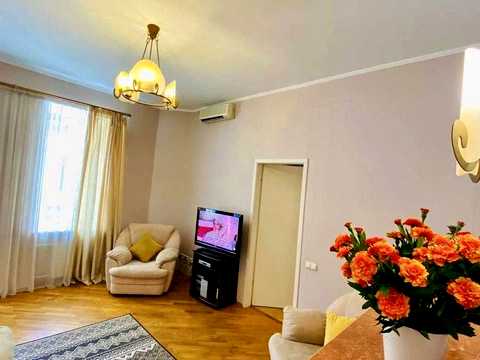 квартира за адресою Мала Житомирська вул., 17
