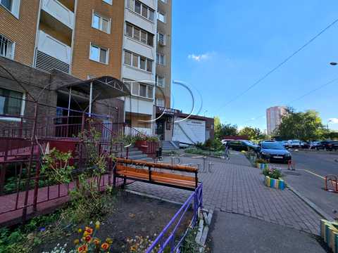 квартира за адресою Драгоманова вул., 1-Л