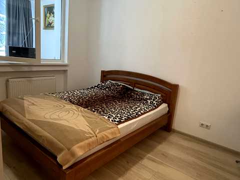 квартира за адресою Університетська вул., 2-Л