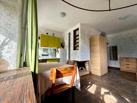 квартира за адресою Оріхуватська вул. (Бурмистенка), 13