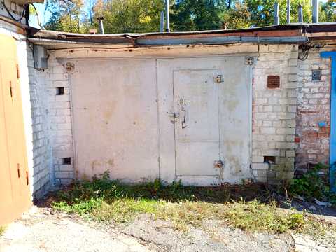 паркомісце за адресою Рятувальників вул. (Олега Кошового), 22