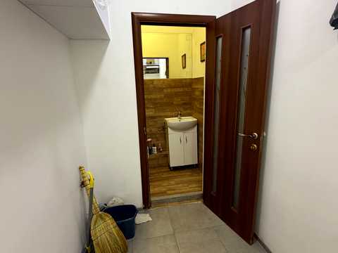 коммерческая по адресу Староміська ул., 52а
