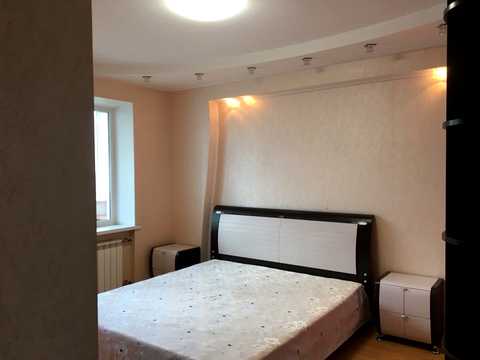 квартира за адресою Анни Ахматової вул., 15