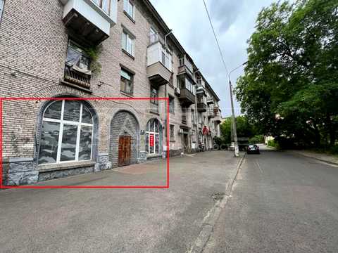 комерційна за адресою Сокальська вул., 4