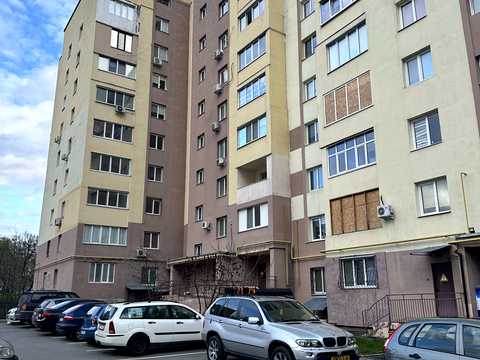 квартира за адресою Перемоги просп., 53б