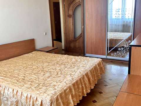 квартира за адресою Джона Леннона вул., 37