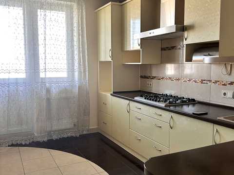 квартира за адресою Джона Леннона вул., 37