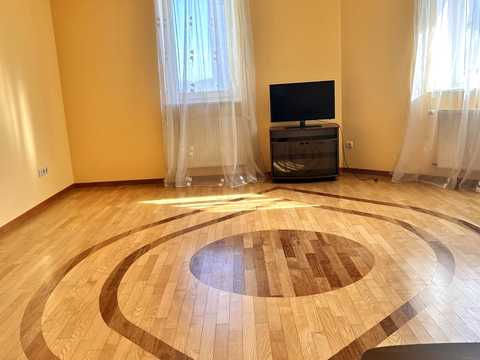 квартира за адресою Джона Леннона вул., 37
