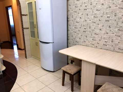 квартира за адресою Джона Леннона вул., 37