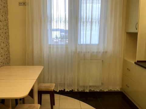 квартира за адресою Джона Леннона вул., 37