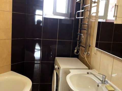 квартира за адресою Джона Леннона вул., 37