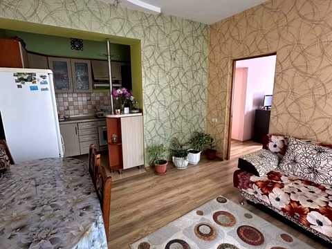 будинок за адресою с. Ставне, Центральна, 111