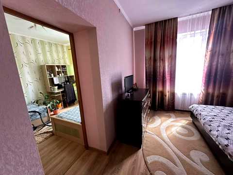 будинок за адресою с. Ставне, Центральна, 111
