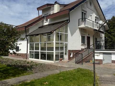 дом по адресу Кучанська, 3