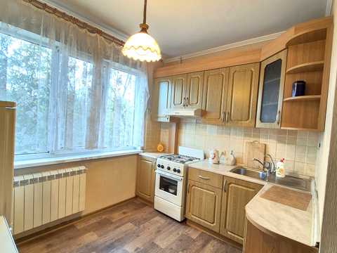 квартира за адресою Захарівська вул., 2