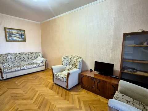 квартира за адресою Захарівська вул., 2