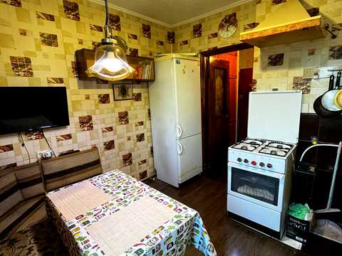 квартира за адресою Богдана Хмельницького вул., 243