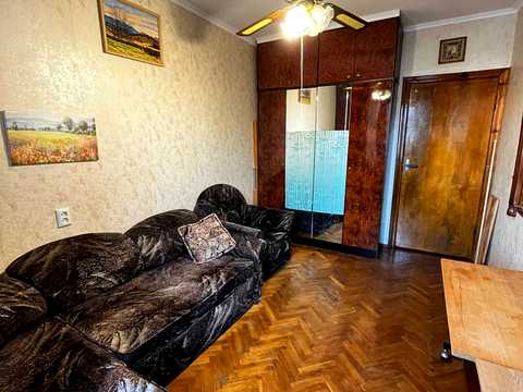 квартира за адресою Богдана Хмельницького вул., 243